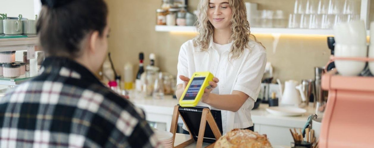 EET 2.0: Co přinese nový návrh a jak se připravit na digitální budoucnost gastronomie?